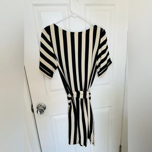 BCBG Max Azria Black White Pinstriped Dress - Picture 4 of 10